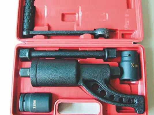 70705 — Ключ баллонный торцевой 3233 сервис ключ с редуктором СЕРВИС КЛЮЧ